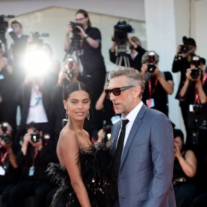 Vincent Cassel et sa femme Tina Kunakey sur le tapis rouge du Palais du cinéma de Venise pour le film "J'accuse!" lors de la 76ème Mostra de Venise. Le 30 Août 2019.