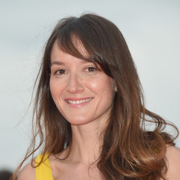 Anaïs Demoustier (habillée en Dior) - Photocall sur le tapis rouge du festival du film de Cabourg le 16 juin 2018. © Coadic Guirec / Bestimage