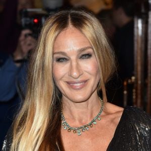Sarah Jessica Parker et son mari Matthew Broderick à la sortie de la représentation presse de "The Starry Night" au Théâtre Wyndham à Londres, le 29 mai 2019.