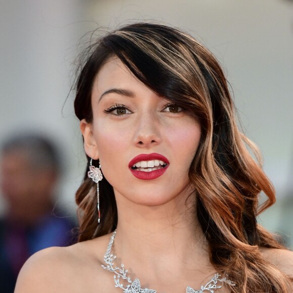 Delphine Wespiser (habillée en C. Guillarmé) sur le tapis rouge du film "About Endlessness" lors du 76ème festival international du film de Venise, la Mostra, le 3 septembre 2019.