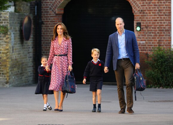 Le prince William, duc de Cambridge, et Catherine (Kate) Middleton, duchesse de Cambridge, accompagnent le prince George et la princesse Charlotte pour leur rentrée scolaire à l'école Thomas's Battersea à Londres, Royaume Uni, le 5 septembre 2019.