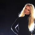 Britney Spears annonce une nouvelle résidence à Las Vegas sous le nom de "Britney Domination". Premiers concerts prévus au Park Theatre dès le 13 février 2019.