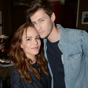 Exclusif - Jean-Baptiste Maunier et sa compagne Léa Arnezeder - After party du concert des "Enfoirés" à l'Arc à Paris le 25 janvier 2016. © Rachid Bellak/Bestimage