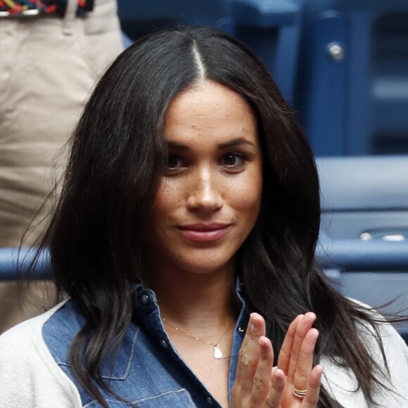 Meghan Markle, duchesse de Sussex, dans les tribunes de la finale femme du tournoi de l'US Open 2019 opposant Serena Williams à Bianca Andreescu au Billie Jean King National Tennis Center à New York, le 7 septembre 2019.