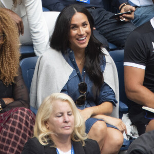 Meghan Markle, duchesse de Sussex, dans les tribunes de la finale femme du tournoi de l'US Open 2019 opposant Serena Williams à Bianca Andreescu au Billie Jean King National Tennis Center à New York, le 7 septembre 2019.