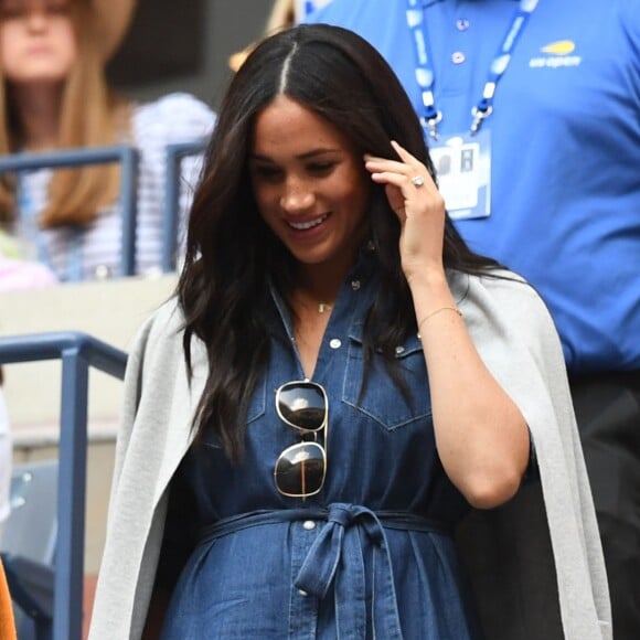 Meghan Markle, duchesse de Sussex, dans les tribunes de la finale femme du tournoi de l'US Open 2019 opposant Serena Williams à Bianca Andreescu au Billie Jean King National Tennis Center à New York, le 7 septembre 2019.