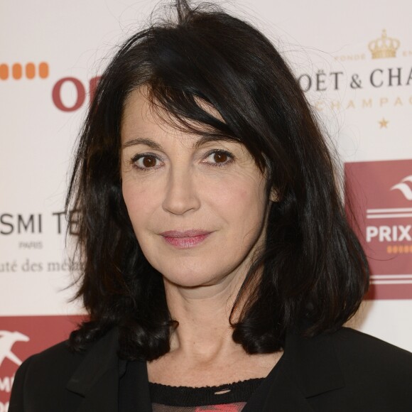 Zabou Breitman - Dîner de gala du 95e Prix d'Amérique Opodo en soutien à l'association "Petits Princes" au Pavillon Vendôme à Paris. Le 30 janvier 2016 © Coadic Guirec / Bestimage