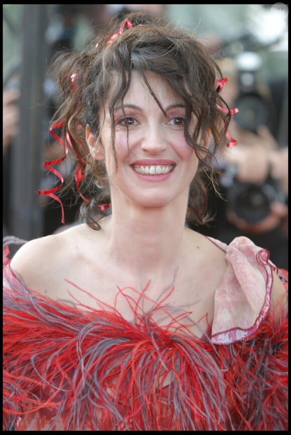 Zabou Breitman - Montée des marches pour le film "Swimming Pool". 56e Festival de Cannes, le 18 mai 2003.