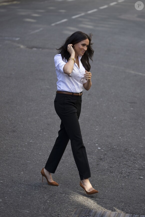 Meghan Markle, duchesse de Sussex est au magasin John Lewis sur Oxford Street pour le lancement de sa collection capsule Smart Works à Londres le 12 septembre 2019.