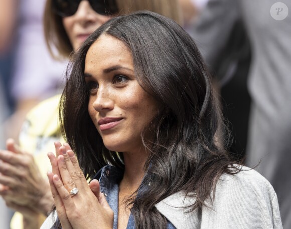 Meghan Markle, duchesse de Sussex, au côté de Anna Wintour, Venus Williams, Patrick Mouratoglou et Alexis Ohanian (le mari de S. Williams) dans les tribunes de la finale femme du tournoi de l'US Open 2019 opposant Serena Williams à Bianca Andreescu (3-6 / 5-7) au Billie Jean King National Tennis Center à New York, le 7 septembre 2019.