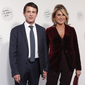 Manuel Valls et Susanna Gallardo - Soirée "Los Premios Planeta 2018 awards" à Barcelone en Espagne le 15 octobre 2018.