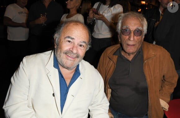 Jean Benguigui et Gérard Darmon lors de la 5ème édition des "Trophées du Bien-Etre" au théâtre de la Gaité-Montparnasse à Paris, France, le 16 septembre 2019. © Coadic Guirec/Bestimage