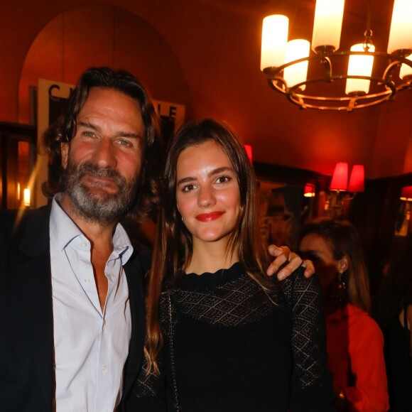 Frédéric Beigbeder et sa fille Chloé - Soirée de présentation de la première édition du Festival CinéRoman à la Closerie des Lilas à Paris le 16 septembre 2019. © Christophe Clovis / Bestimage16/09/2019 - Paris