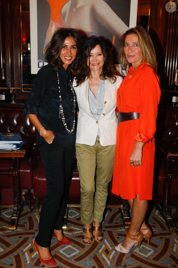 Nathalie Bérard-Benoin, Evelyne Bouix, Carole Chrétiennot - Soirée de présentation de la première édition du Festival CinéRoman à la Closerie des Lilas à Paris le 16 septembre 2019. © Christophe Clovis / Bestimage16/09/2019 - Paris