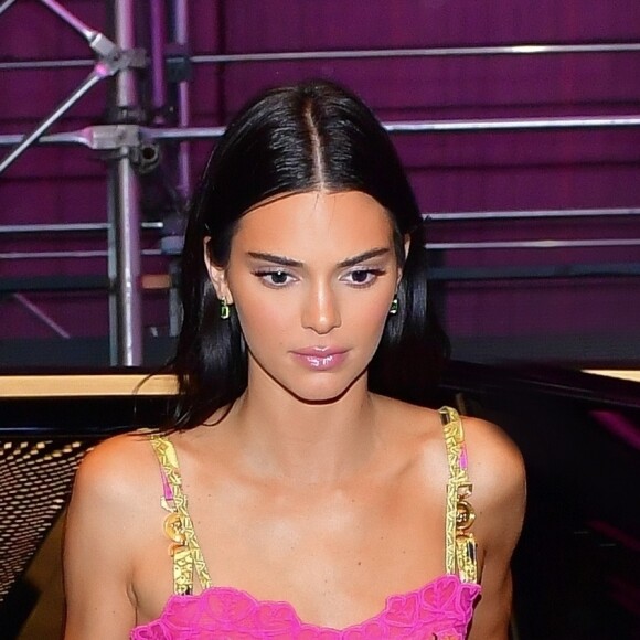 Kendall Jenner rejoint ses amis au restaurant Mr. Chow à New York en marge de la Fashion Week. New York, le 6 septembre 2019.