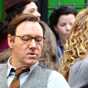 Nicholas Hoult et Kevin Spacey sur le tournage du film 'Rebel In The Rye' sur la vie de JD Salinger à New York, le 11 mai 2016