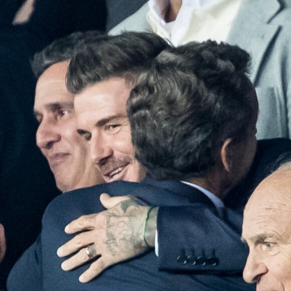 David Beckham et Nicolas Sarkozy dans les tribunes lors du match UEFA Ligue des Champions groupe A, opposant le Paris Saint-Germain (PSG) au Real Madrid au Parc des Princes à Paris, France, le 18 septembre 2019. Le PSG a gagné 3-0. © Cyril Moreau/Bestimage