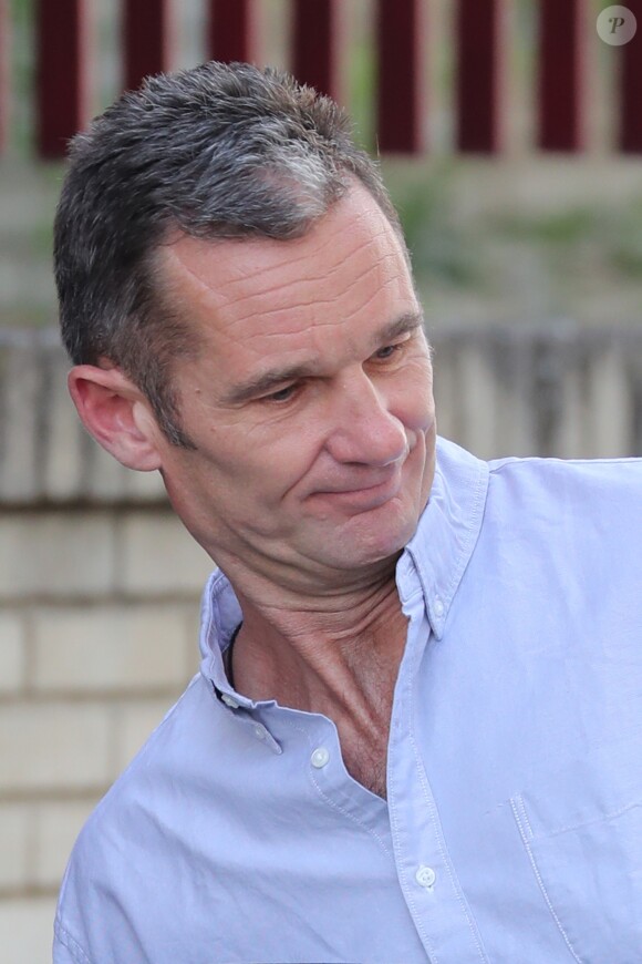 Iñaki Urdangarin, le mari de Cristina d'Espagne, est sorti de prison pour quelques heures à Madrid le 19 septembre 2019. Il a obtenu une permission de sortie de deux jours par semaine pour faire du bénévolat auprès d'une association d'une entité religieuse. Il a débuté sa mission le jour même au foyer Hogar Don Orione, à Pozuelo de Alarcon.