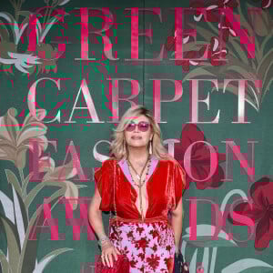 Amanda Lear assiste à la cérémonie des Green Carpet Fashion Awards au théâtre La Scala lors de la fashion week de Milan. Le 22 septembre 2019.