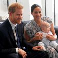  Meghan Markle, le prince Harry et leur fils Archie rencontrent Desmond Tutu et sa fille à Cape Town, en Afrique du Sud, le 25 septembre 2019. 
  