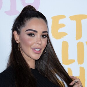 Nabilla Benattia (enceinte) - Photocall - Etam Live Show 2019 au Stade Roland Garros à Paris le 24 septembre 2019. © Rachid Bellak / Bestimage