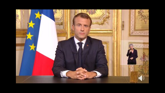 Emmanuel Macron rend hommage à Jacques Chirac, mort le 26 septembre 2019 à l'âge de 86 ans, dans un allocution faite au palais de l'Elysée.