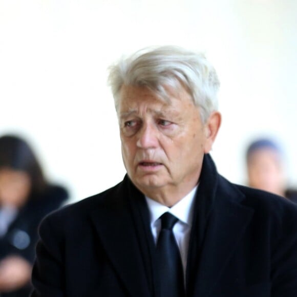 Alain Madelin - Recueillement populaire en hommage au président Jacques Chirac dans la cour des Invalides à Paris le 29 Septembre 2019. Des milliers de personnes se pressent et attendent des heures pour pouvoir se recueillir devant le cercueil de l'ancien président de la république. © Dominique Jacovides - Cyril Moreau / Bestimage