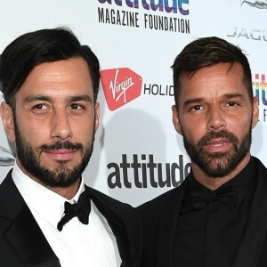 Ricky Martin et son mari Jwan Yosef au photocall des "Virgin Holidays Attitude Awards" à Londres, le 11 octobre 2018.