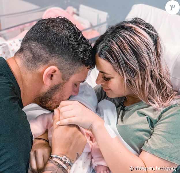 Kevin Guedj avec sa compagne Carla et leur fille Ruby le jour de l'accouchement, le 1er octobre 2019, sur Instagram
