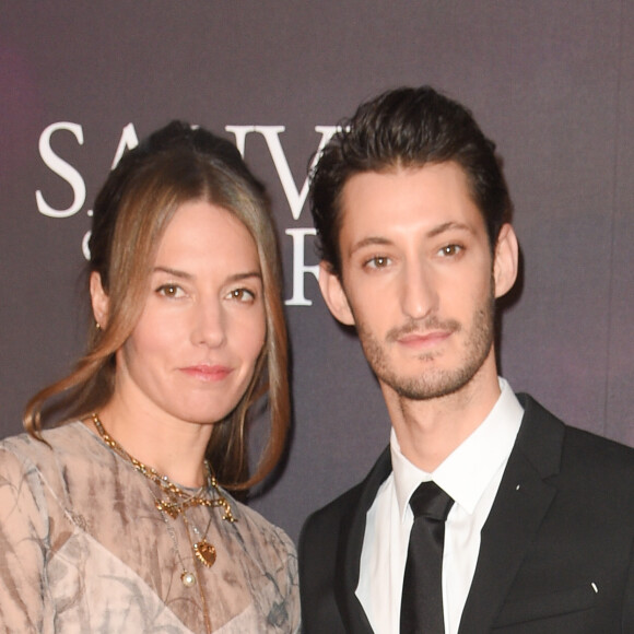 Natasha Andrews et son compagnon Pierre Niney - Avant-première du film "Sauver ou Périr" au cinéma UGC Normandie à Paris le 21 novembre 2018. © Coadic Guirec/Bestimage