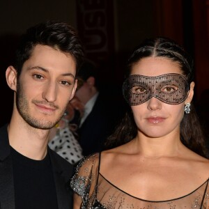 Exclusif - Pierre Niney et sa compagne Natasha Andrews - Arrivées au "Le Bal Surréaliste" Dior au Musée Rodin lors de la Fashion Week Haute Couture printemps-été 2018 à Paris, France, le 22 janvier 2018. © CVS-Veeren/Bestimage
