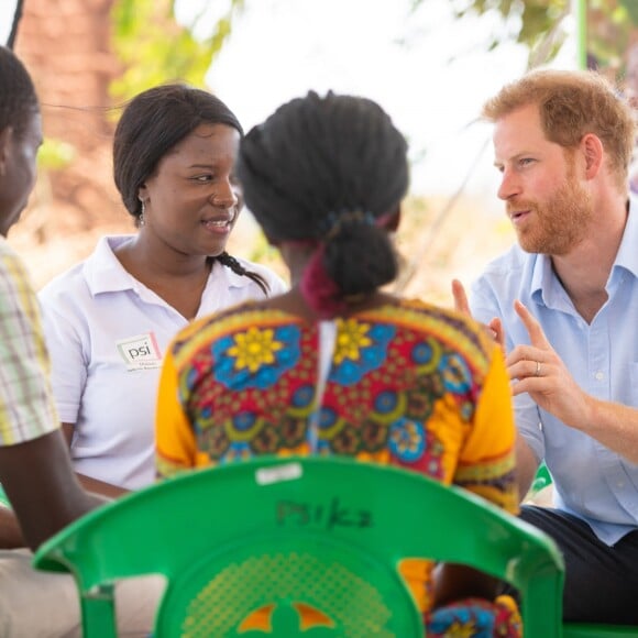 Le prince Harry, duc de Sussex, visite le centre de santé Mauwa de Blantyre, au Malawi, lors de la neuvième journée de la visite royale en Afrique. Blantyre, le 1er Octobre 2019.