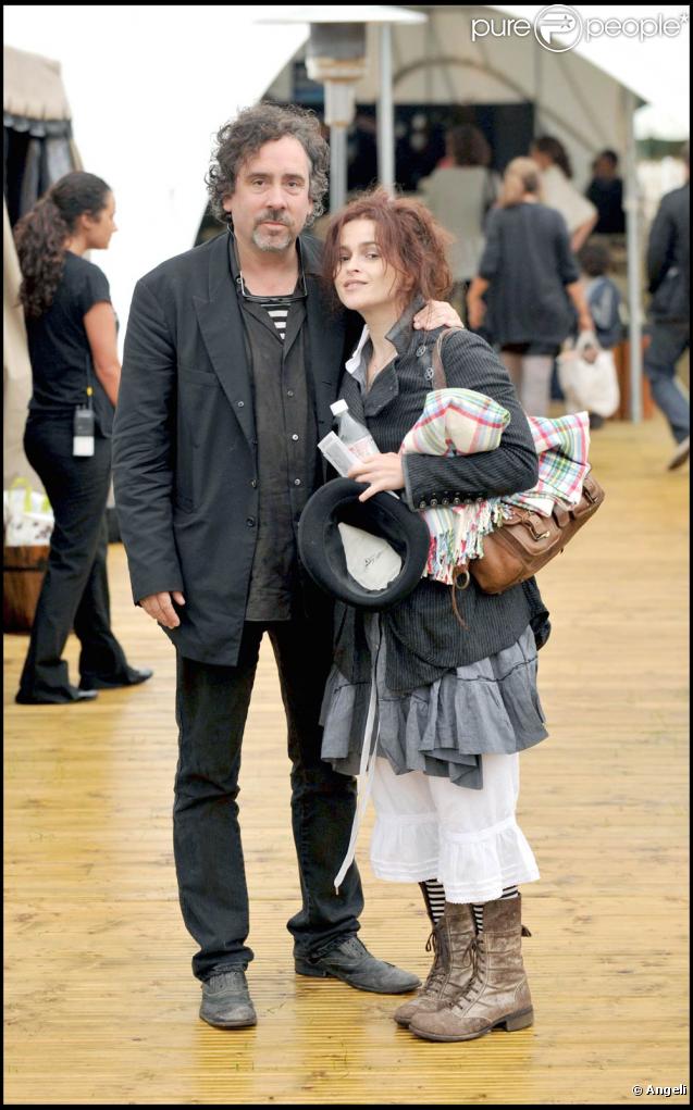 http://static1.purepeople.com/articles/7/35/49/7/@/248052-tim-burton-et-helena-bonham-carter-637x0-2.jpg