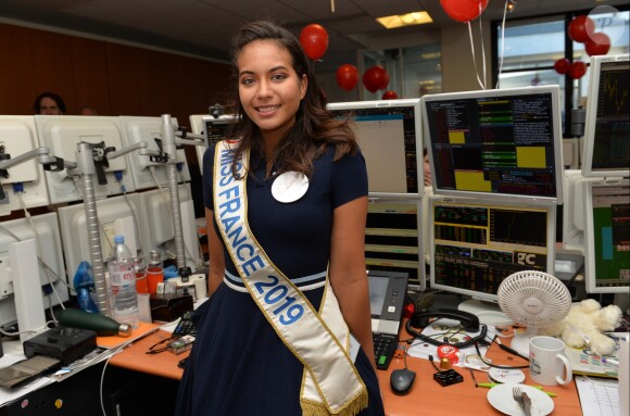Vaimalama Chaves, Miss France 2019 à l'opération Charity Day chez Aurel BCG partners à Paris le 11 septembre 2019. © Veeren / Bestimage