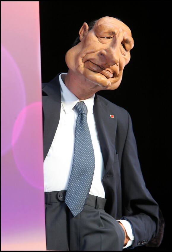 Marionnette de Jacques Chirac - Plateau télé du "Grand Journal" de Canal+ au 60e Festival de Cannes. Le 23 mai 2007.