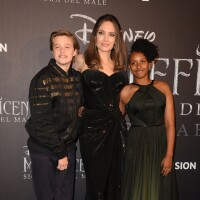 Angelina Jolie : Divinement maléfique à Rome avec ses filles Shiloh et Zahara