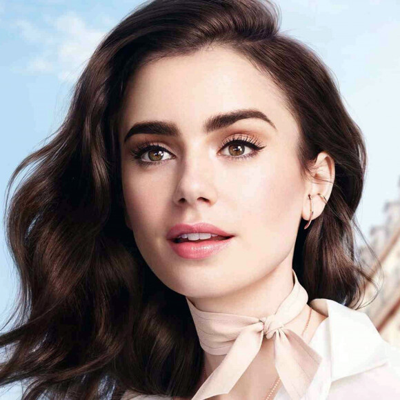 L'actrice et mannequin Lily Collins, 30 ans, égérie de la nouvelle campagne du parfum de Lancôme. Paris, le 6 juin 2019.
