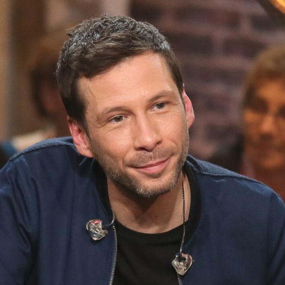 Exclusif - Alex Beaupain - Enregistrement de l'émission "Du côté de chez Dave" à Paris, diffusée le 20 mars 2016 sur France 3. Le 16 février 2016 © CVS/Bestimage