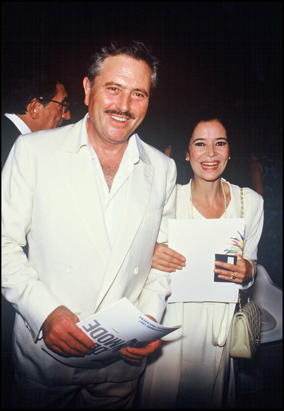 Victor Lanoux et Marie-José Nat au Festival de la Mode à Paris en septembre 1987