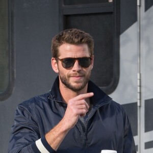 Exclusif - Liam Hemsworth a été aperçu, sans son alliance, sur le tournage d'une publicité à Melbourne en Australie, le 20 juillet 2019