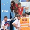 Le joueur anglais Jamie Vardy embrasse sa femme Rebekah et retrouve les siens à la fin du match Angleterre - Panama - Coupe du monde de football 2018 en Russie le 24 juin 2018 © Cyril Moreau / Bestimage