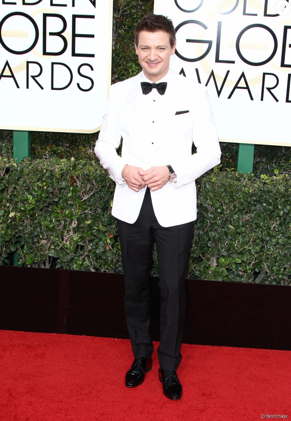 Jeremy Renner à la 74e cérémonie annuelle des Golden Globe Awards à Beverly Hills. Le 8 janvier 2017.