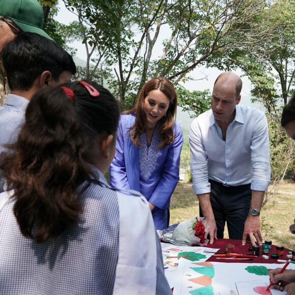 Le prince William et Catherine (Kate) Middleton visitent les collines de Margalla dans le cadre de leur visite officielle de cinq jours au Pakistan. Islamabad, le 15 octobre 2019.