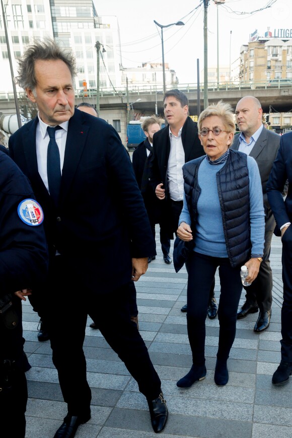 Isabelle Balkany arrive au tribunal de Paris pour entendre le verdict du procès pour blanchiment à grande échelle le 18 octobre 2019. Son mari, Patrick Balkany a refusé de sortir de prison pour assister à l'audience. © Christophe Clovis / Bestimage