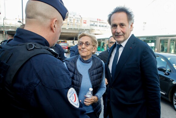 Isabelle Balkany arrive au tribunal de Paris pour entendre le verdict du procès pour blanchiment à grande échelle le 18 octobre 2019. Son mari, Patrick Balkany a refusé de sortir de prison pour assister à l'audience. © Christophe Clovis / Bestimage