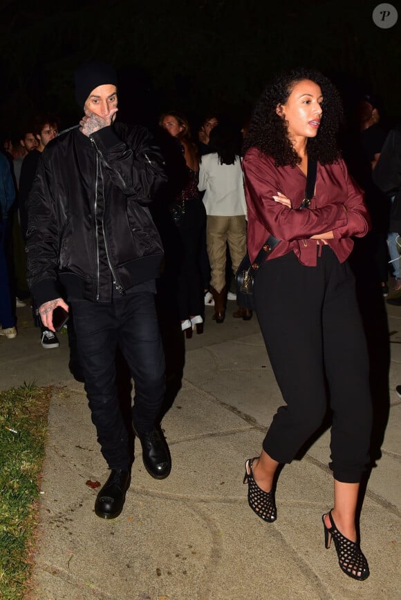 Exclusif - Travis Barker et une amie ont assisté à la soirée d'anniversaire d'Andrew Watt dans une magnifique demeure du quartier de Beverly Hills à Los Angeles, le 19 octobre 2019.