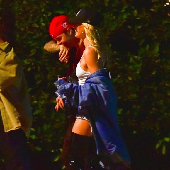 Exclusif - Justin Bieber et sa femme Hailey Baldwin Bieber ont assisté à la soirée d'anniversaire d'Andrew Watt dans une magnifique demeure du quartier de Beverly Hills à Los Angeles, le 19 octobre 2019.