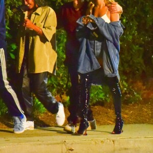 Exclusif - Justin Bieber et sa femme Hailey Baldwin Bieber ont assisté à la soirée d'anniversaire d'Andrew Watt dans une magnifique demeure du quartier de Beverly Hills à Los Angeles, le 19 octobre 2019.