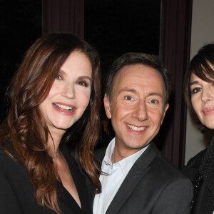 Exclusif - Alessandra Martines, Stéphane Bern et Monica Bellucci - People à la première du spectacle de Stéphane Bern, "Vous n'aurez pas le dernier mot" au Théâtre Montparnasse à Paris. Le 14 octobre 2019 © Coadic Guirec / Bestimage