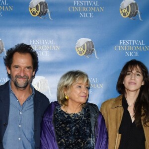 Yvan Attal, Aure Atika, Stéphane De Groodt, Danièle Thompson, Charlotte Gainsbourg, François Berléand et Helena Noguerra durant la soirée d'ouverture de la 1ere éditon du Festival Ciné Roman à Nice le 23 octobre 2019. © Bruno Bebert/Bestimage